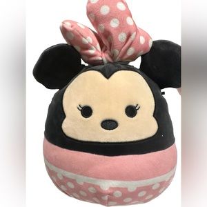 Disney Minnie mouse squishmallow NWOT